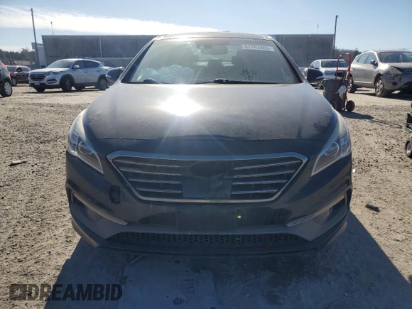 2015 Hyundai Sonata Sport z VIN 5NPE34AB0FH133454, wystawiony jako Copart lot #42343465 z przebiegiem 141 927 mil mil oraz Czysty tytuł • Clean title. Historia ofert i sprzedaży dostępna na DreamBid. Obrazek 5.
