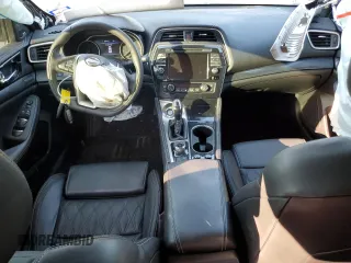 2023 Nissan Maxima Platinum with VIN 1N4AA6FV4PC505934, listed as a Copart auction lot 74889614 with 10,454 mi miles and Salvage title. Bid and sale history available at DreamBid. Image 8.