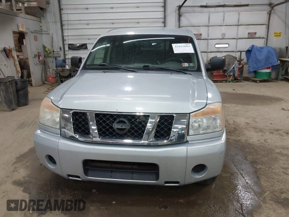2009 Nissan Titan SE with VIN 1N6BA07D29N304233, listed as a IAAI auction lot 42013084 with 191,407 mi miles. Bid and sale history available at carsss.com. Image 12.