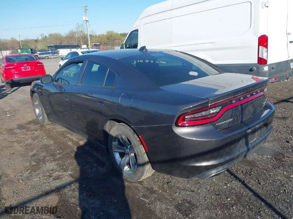 2016 Dodge Charger SXT with VIN 2C3CDXHG3GH357176, listed as a IAAI auction lot 41973540 with 69,240 mi miles. Bid and sale history available at carsss.com. Image 3.
