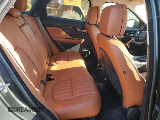 2018 Jaguar F-Pace 30t Portfolio with VIN SADCN2GX2JA239983, listed as a Copart auction lot 61506745 with 130,010 mi miles and Clean title. Bid and sale history available at DreamBid. Image 11.