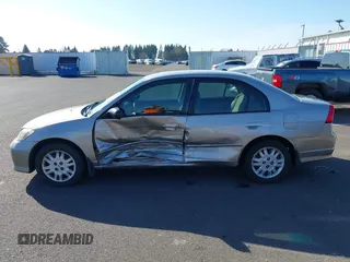 2005 Honda Civic LX with VIN 2HGES16545H596288, listed as a IAAI auction lot 41749449 with 256,090 mi miles and . Bid and sale history available at DreamBid. Image 14.