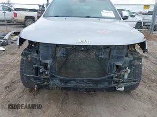 2018 Jeep Grand Cherokee Limited with VIN 1C4RJFBG5JC195417, listed as a IAAI auction lot 41861657 with 151,140 mi miles and . Bid and sale history available at DreamBid. Image 6.