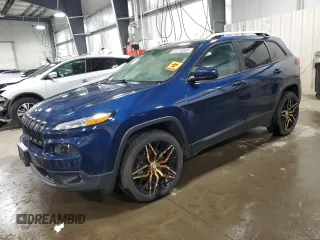 2018 Jeep Cherokee Latitude Plus with VIN 1C4PJMLXXJD547864, listed as a Copart auction lot 59719005 with 113,160 mi miles and Salvage title. Bid and sale history available at DreamBid. Image 1.