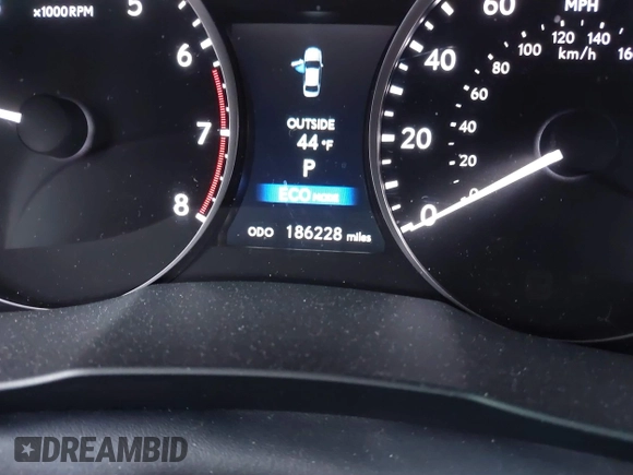 2013 Lexus ES 4dr Sdn with VIN JTHBK1GG1D2055528, listed as a IAAI auction lot 41781276 with 186,228 mi miles. Bid and sale history available at carsss.com. Image 16.