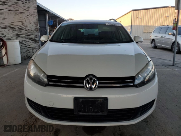 2010 Volkswagen Jetta SportWagen SE with VIN 3VWTZ7AJ0AM653216, listed as a Copart auction lot 42865825 with 95,459 mi miles and Clean Title. Bid and sale history available at carsss.com. Image 5.
