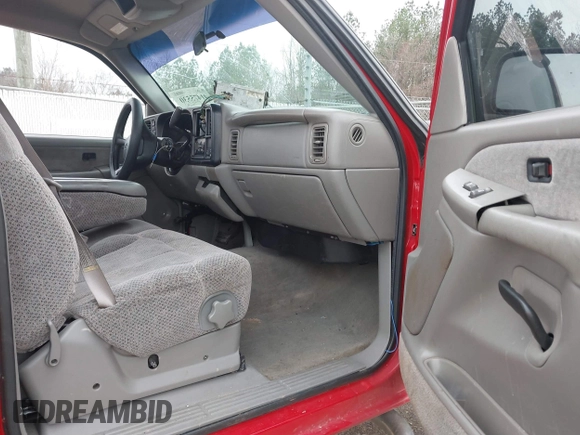 1999 Chevrolet Silverado 1500 LS with VIN 1GCEK14T4XZ200041, listed as a IAAI auction lot 41475530 with 228,939 mi miles. Bid and sale history available at carsss.com. Image 5.