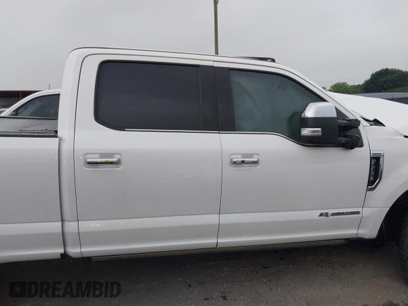 2019 Ford F-250 XL with VIN 1FT7W2BT7KEE01924, listed as a IAAI auction lot 39198800 with 58,042 mi miles and . Bid and sale history available at DreamBid. Image 12.