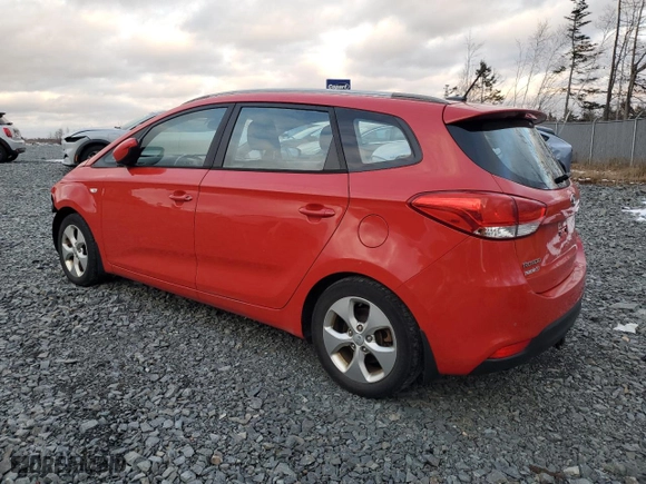 2014 Kia Rondo LX with VIN KNAHT8A32E7058334, listed as a Copart auction lot 88485415 with 154,267 mi miles and Salvage Title. Bid and sale history available at carsss.com. Image 2.