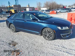 2017 Lincoln MKZ Select z VIN 3LN6L5D98HR639385, wystawiony jako IAAI lot #41702776 z przebiegiem 73 801 mil mil oraz . Historia ofert i sprzedaży dostępna na DreamBid. Obrazek 1.