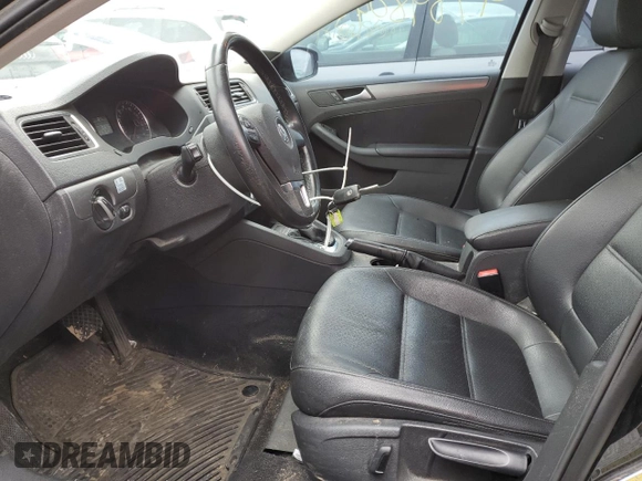 2013 Volkswagen Jetta TDI w/Premium with VIN 3VWLL7AJ7DM243504, listed as a Copart auction lot 47848045 with 101,811 mi miles and Salvage title. Bid and sale history available at DreamBid. Image 7.