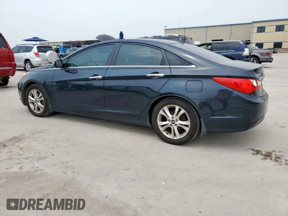 2013 Hyundai Sonata Limited z VIN 5NPEC4AC4DH712436, wystawiony jako Copart lot #55655205 z przebiegiem 154 391 mil mil oraz Szkoda całkowita • Salvage title. Historia ofert i sprzedaży dostępna na DreamBid. Obrazek 2.