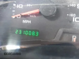 2004 Ford F-250 XL with VIN 1FTNX21L14EB12448, listed as a IAAI auction lot 42280654 with 231,008 mi miles and . Bid and sale history available at DreamBid. Image 16.