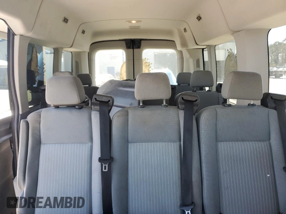 2015 Ford Transit Passenger XL z VIN 1FBAX2CM4FKB22551, wystawiony jako Copart lot #48118205 z przebiegiem 175 297 mil mil oraz Szkoda całkowita • Salvage title. Historia ofert i sprzedaży dostępna na DreamBid. Obrazek 10.