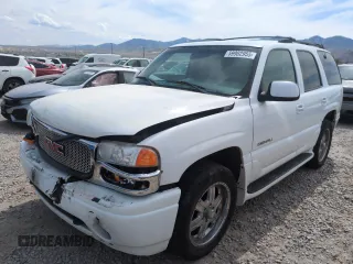 2001 GMC Yukon Denali z VIN 1GKEK63U81J222691, wystawiony jako Copart lot #59902955 z przebiegiem 199 885 mil mil oraz Szkoda całkowita • Salvage title. Historia ofert i sprzedaży dostępna na DreamBid. Obrazek 1.