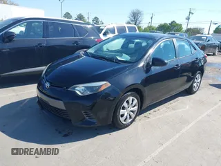 2015 Toyota Corolla L z VIN 2T1BURHE3FC271909, wystawiony jako IAAI lot #41898712 z przebiegiem 142 987 mil mil oraz . Historia ofert i sprzedaży dostępna na DreamBid. Obrazek 18.