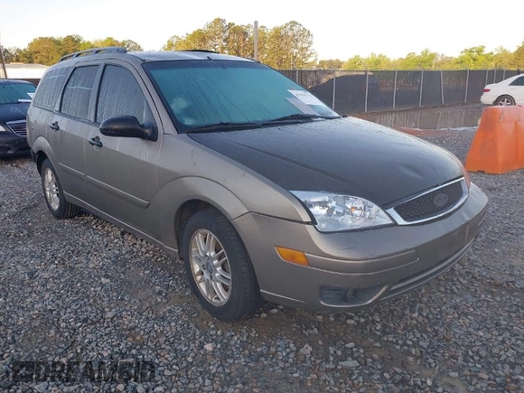 2005 Ford Focus SE with VIN 1FAFP36N15W304216, listed as a IAAI auction lot 41950778 with 241,997 mi miles and . Bid and sale history available at carsss.com. Image 1.