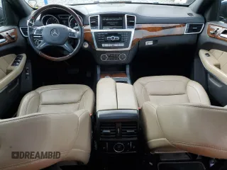 2014 Mercedes-Benz GL 450 z VIN 4JGDF7CE9EA425780, wystawiony jako Copart lot #56872475 z przebiegiem 99 911 mil mil oraz Czysty tytuł • Clean title. Historia ofert i sprzedaży dostępna na DreamBid. Obrazek 8.