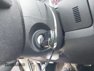 2010 Ford Escape XLT с VIN 1FMCU0D75AKC30529, выставлен на аукционе IAAI как лот 41618067 с пробегом 153 637 миль миль и . История ставок и продаж доступна на DreamBid. Изображение 11.