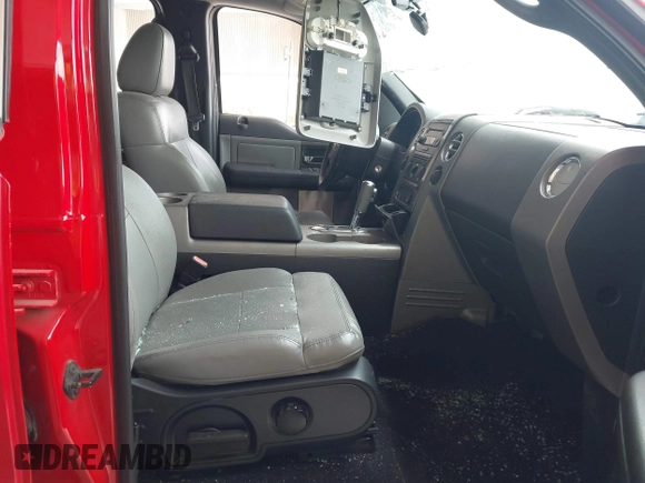 2006 Ford F-150 XLT z VIN 1FTPW14V46KD52469, wystawiony jako IAAI lot #42459509 z przebiegiem 204 039 mil mil oraz . Historia ofert i sprzedaży dostępna na DreamBid. Obrazek 5.