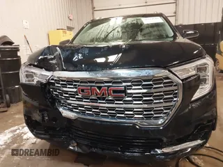 2024 GMC Terrain Denali with VIN 3GKALXEG4RL372651, listed as a IAAI auction lot 41614542 with 14,084 mi miles. Bid and sale history available at carsss.com. Image 12.