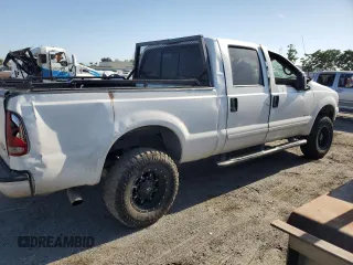 2001 Ford F-250 XL with VIN 1FTNW21F21EA81820, listed as a Copart auction lot 57677805 with Not provided miles and Salvage title. Bid and sale history available at DreamBid. Image 3.