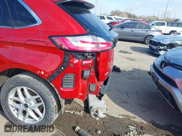 2024 Ford Edge SEL with VIN 2FMPK4J96RBA54214, listed as a IAAI auction lot 41622470 with 15,950 mi miles. Bid and sale history available at carsss.com. Image 6.