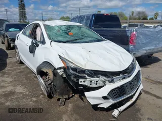 2017 Chevrolet Cruze LT with VIN 1G1BE5SM0H7211492, listed as a IAAI auction lot 41820508 with 153,340 mi miles and . Bid and sale history available at DreamBid. Image 1.