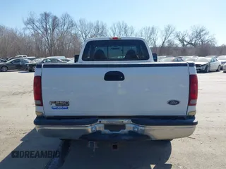 2000 Ford F-250 XL with VIN 1FTNX21F4YED24924, listed as a IAAI auction lot 41755231 with 92,588 mi miles and . Bid and sale history available at DreamBid. Image 16.