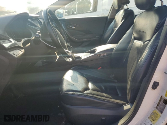 2013 Hyundai Azera with VIN KMHFG4JGXDA228477, listed as a Copart auction lot 66737275 with 111,982 mi miles and Clean title. Bid and sale history available at DreamBid. Image 7.