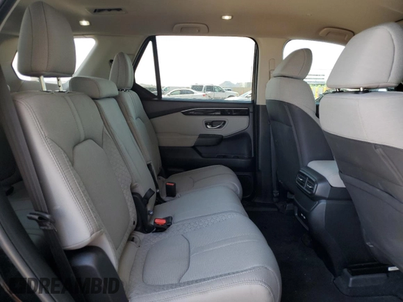 2023 Honda Pilot LX with VIN 5FNYG2H29PB015544, listed as a Copart auction lot 63485214 with 7,991 mi miles and Salvage Title. Bid and sale history available at carsss.com. Image 11.