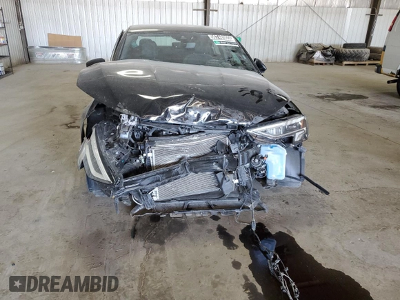 2024 Audi A3 Premium z VIN WAUAUDGY8RA080339, wystawiony jako Copart lot #56748905 z przebiegiem 30 467 mil mil oraz Czysty tytuł • Clean title. Historia ofert i sprzedaży dostępna na DreamBid. Obrazek 5.
