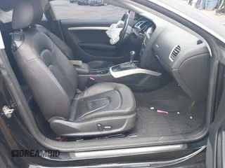 2012 Audi A5 Premium Plus z VIN WAULFAFR4CA021100, wystawiony jako IAAI lot #42026368 z przebiegiem 113 291 mil mil oraz . Historia ofert i sprzedaży dostępna na DreamBid. Obrazek 5.