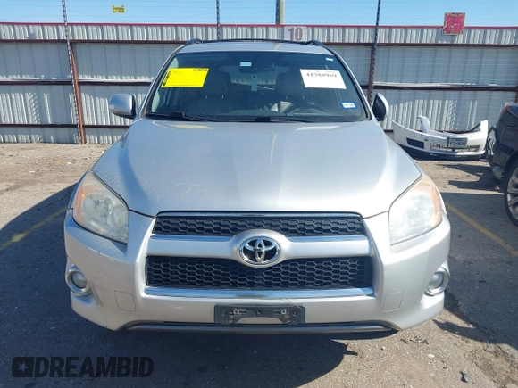 2012 Toyota RAV4 Limited with VIN 2T3YF4DV6CW127477, listed as a IAAI auction lot 41388969 with 208,087 mi miles. Bid and sale history available at carsss.com. Image 12.