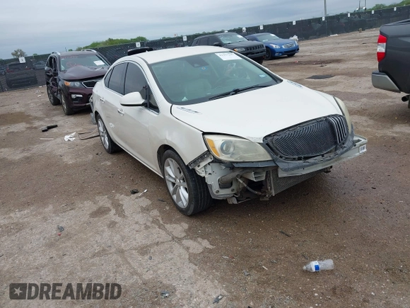 2014 Buick Verano Convenience Group with VIN 1G4PR5SK2E4182506, listed as a IAAI auction lot 41957247 with 250,122 mi miles. Bid and sale history available at carsss.com. Image 1.