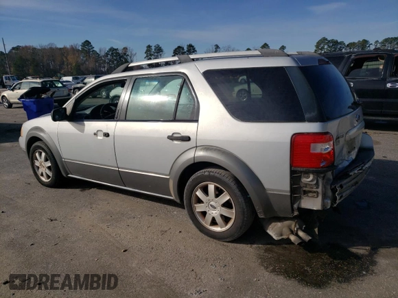 2005 Ford Freestyle SE with VIN 1FMZK01105GA19828, listed as a Copart auction lot 84290684 with 231,841 mi miles and Salvage Title. Bid and sale history available at carsss.com. Image 2.