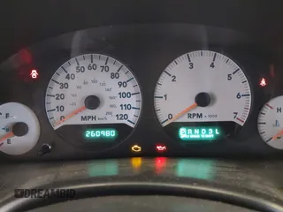 2005 Dodge Caravan SE with VIN 1D4GP24R55B294220, listed as a IAAI auction lot 42381175 with 260,980 mi miles and . Bid and sale history available at DreamBid. Image 7.