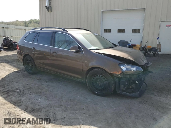 2014 Volkswagen Jetta TDI w/Sunroof & Nav with VIN 3VWPL7AJ0EM628096, listed as a Copart auction lot 54742045 with 145,986 mi miles and Non repairable. Bid and sale history available at DreamBid. Image 4.