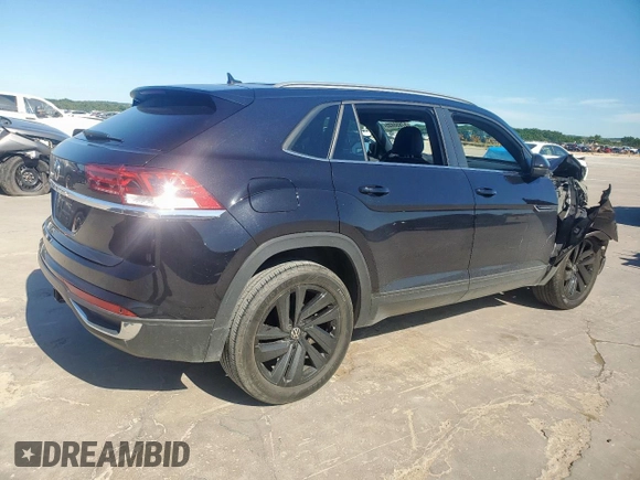2022 Volkswagen Atlas SE with VIN 1V2WE2CA5NC200212, listed as a Copart auction lot 57658035 with 49,223 mi miles and Salvage title. Bid and sale history available at DreamBid. Image 3.