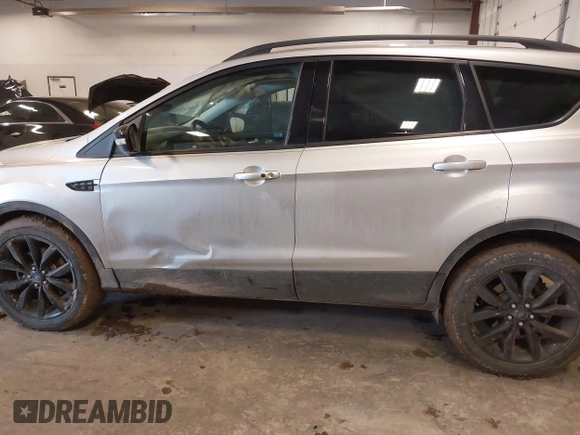 2017 Ford Escape Titanium with VIN 1FMCU9J94HUD92984, listed as a IAAI auction lot 41708720 with 176,550 mi miles. Bid and sale history available at carsss.com. Image 14.