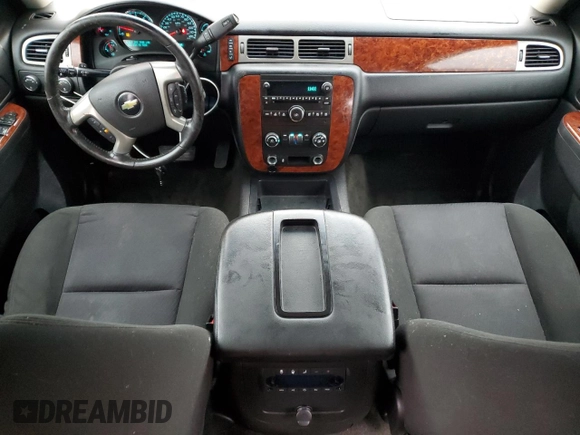 2013 Chevrolet Tahoe LS с VIN 1GNSKAE09DR219596, выставлен на аукционе Copart как лот 84845134 с пробегом Не указан миль и Чистый • Clean title. История ставок и продаж доступна на DreamBid. Изображение 8.
