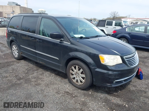 2011 Chrysler Town & Country Touring L with VIN 2A4RR8DG7BR641782, listed as a IAAI auction lot 42042025 with 141,884 mi miles and . Bid and sale history available at DreamBid. Image 1.