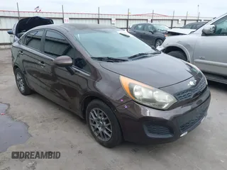 2012 Kia Rio EX z VIN KNADN4A36C6047793, wystawiony jako IAAI lot #42046935 z przebiegiem 182 681 mil mil oraz . Historia ofert i sprzedaży dostępna na DreamBid. Obrazek 1.