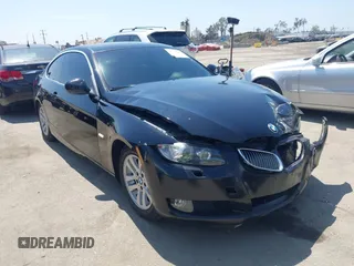 2010 BMW 3 Series 328i with VIN WBAWV1C50AP123991, listed as a IAAI auction lot 41979966 with 130,973 mi miles. Bid and sale history available at carsss.com. Image 1.