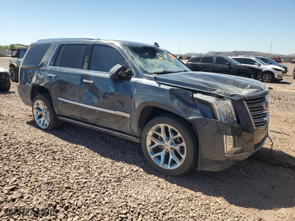 2019 Cadillac Escalade Platinum with VIN 1GYS4DKJ0KR307851, listed as a Copart auction lot 72234674 with 0 mi miles and Salvage Title. Bid and sale history available at carsss.com. Image 4.