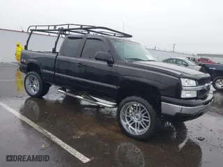 2004 Chevrolet Silverado 1500 Classic LT2 with VIN 1GCEK19Z74Z282601, listed as a IAAI auction lot 41859034 with 160,377 mi miles. Bid and sale history available at carsss.com. Image 1.