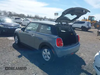 2019 MINI Hardtop Cooper with VIN WMWXP5C55K2H29830, listed as a IAAI auction lot 41808669 with 60,588 mi miles and . Bid and sale history available at DreamBid. Image 3.