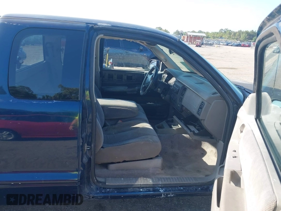 2001 Dodge Dakota Sport with VIN 1B7GL22N51S154848, listed as a IAAI auction lot 41941697 with 195,002 mi miles. Bid and sale history available at carsss.com. Image 5.