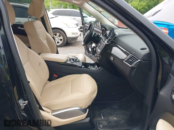 2019 Mercedes-Benz GLS 550 с VIN 4JGDF7DEXKB227987, выставлен на аукционе IAAI как лот 42268821 с пробегом 51 819 миль миль и . История ставок и продаж доступна на DreamBid. Изображение 5.