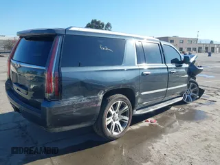 2019 Cadillac Escalade ESV Luxury z VIN 1GYS4HKJ0KR217932, wystawiony jako IAAI lot #41446166 z przebiegiem 86 404 mil mil oraz . Historia ofert i sprzedaży dostępna na DreamBid. Obrazek 4.